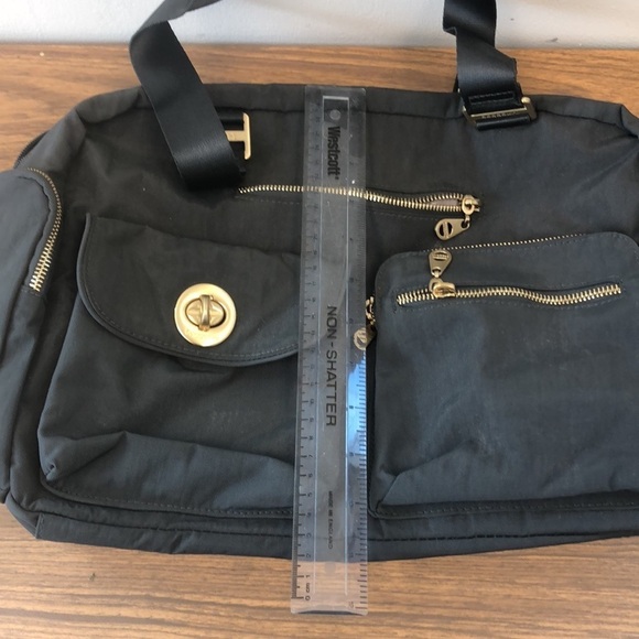 Baggallini Black Gold International Laptop Tote Bag - Picture 12 of 12